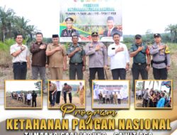 Kapolres Rohil Tumpangsari Tanaman Jagung di Lahan Sawit Dukung Ketahanan Pangan Nasional 
