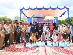 Bupati Hadiri Pasar Murah yang Diadakan PT.PHR, Wujud Kepedulian Badan Usaha Pada Warga