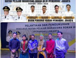 Bupati Rohil Tegaskan Komitmen Renovasi Asrama Mahasiswa, Saat Pelantikan dan Pengukuhan Pengurus
