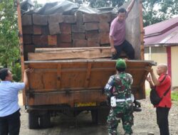 Diduga kayu Ilegal, Kodim 0213/Nias serahkan Barang Bukti Di Polres Nias