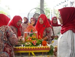 Lomba Menghias Tumpeng Tingkat Provinsi Riau Rohil Raih Juara II