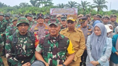 Wujudkan Kebersamaan TNI dan Rakyat, Danrem 031/Wira Bima Tutup TMMD Ke -125 di Kabupaten Rohil