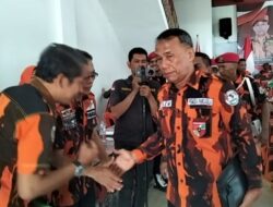 Ketua MPC Pemuda Pancasila Rohil Resmikan Pembentukan Kolektif 5 PAC di Sekretariat MPC