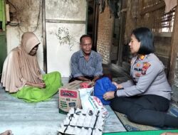 Kapolsek Kualuh Hulu Salurkan Bantuan Dan Gelar Ramah Tamah Dengan kepala Desa Damuli Pekan Beserta perangkat.