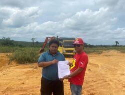 Tegas! Riasetiawan Serukan Penertiban Total Aktivitas Tanah Urug Ilegal di Rokan Hilir.