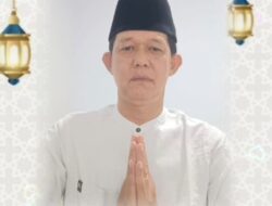 Kadis (Disdikbud) pesibar Marnentinus S.IP..Mengucapkan Selamat Hari Raya Idul Fitri 1447 H Tahun 2026.Minal Aidin wal Faizin Mohon maaf lahir dan batin