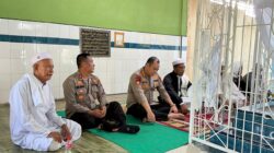 DIR POLAIRUD, WADIR BINMAS POLDA RIAU DAN KAPOLRES ROHIL MELAKSANAKAN COOLING SYSTEM DIKEDIAMAN ULAMA PANIPAHAN