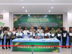 Wakapolda Riau Pimpin Konferensi Pers Pengungkapan 27 Kg Sabu Jaringan Internasional di Polres Meranti