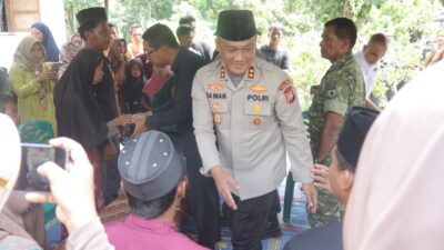 KAPOLRES ROHIL DAN WAKIL BUPATI MELAYAT KE RUMAH DUKA, WUJUD EMPATI DAN KEPEDULIAN TERHADAP MASYARAKAT