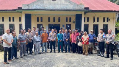Kapolsek Bagan Sinembah Perkuat Benteng Kamtibmas Melalui FGD dan Cooling System Bersama Masyarakat Balam Jaya