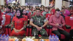 Komandan Kodim 0321/Rohil dan Para Pejabat TNI Turut Hadiri Kirab Replika Tongkang 2026