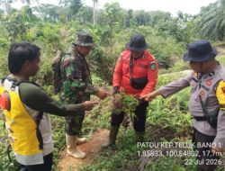 Patroli Gabungan Karhutla di Teluk Bano I, Polsek Bangko Pusako Sebarkan Maklumat Kapolda Riau