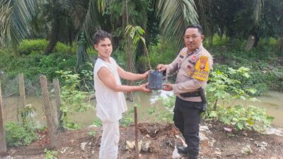 Polsek Bagan Sinembah Gencarkan Green Policing, Edukasi Warga dan Tanam Pohon untuk Wujudkan Lingkungan Lestari