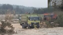 5 Truk Hino Dan 2 Excavator Terpantau Aktif Dalam Aktivitas Beroperasi Pertambangan Galian C, BBM Subsidi Diduga Digunakan.