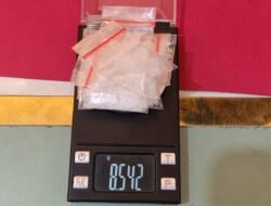 Polsek Tambusai Utara Tangkap Pengedar Sabu, Tujuh Paket Seberat 8,5 Gram Disita