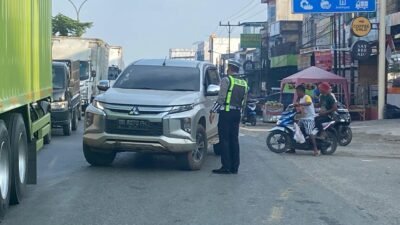 Polsek Bagan Sinembah Gelar Strong Point Pagi, Pastikan Arus Lalu Lintas Lancar