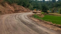 Perbaikan Jalan Lintas Sumatera di Arse Memasuki Minggu Keempat, Warga Berharap Pekerjaannya Lancar