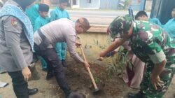 Polsek Bagan Sinembah Tanam 100 Pohon, Dukung Program Kapolda Riau Penanaman 1 Juta Pohon