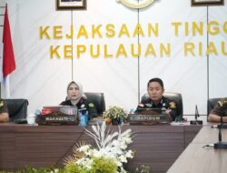 Kejaksaan Negeri Tanjungpinang Terapkan Keadilan Restoratif, Tiga Tersangka Perkara Penadahan Dihentikan Penuntutannya