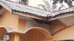 Fasilitas Sarpras UPTD.SDN 15 Medang Deras Batu Bara Memprihatinkan,Plafon Asbes Jebol Dan Anggaran Dana BOS Menjadi Pertanyaan.