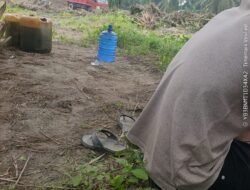 Galian C Tanah Urug Pakai Ekscavator Hitachi Di Lokasi Desa Medang Diduga Tak Berizin,BBM Solar Pakai Jeringen.