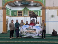 Wujudkan Kedekatan dengan Masyarakat, Polsek Bagan Sinembah Laksanakan Pengamanan dan Ibadah Sholat Subuh di Masjid Raya An Nur